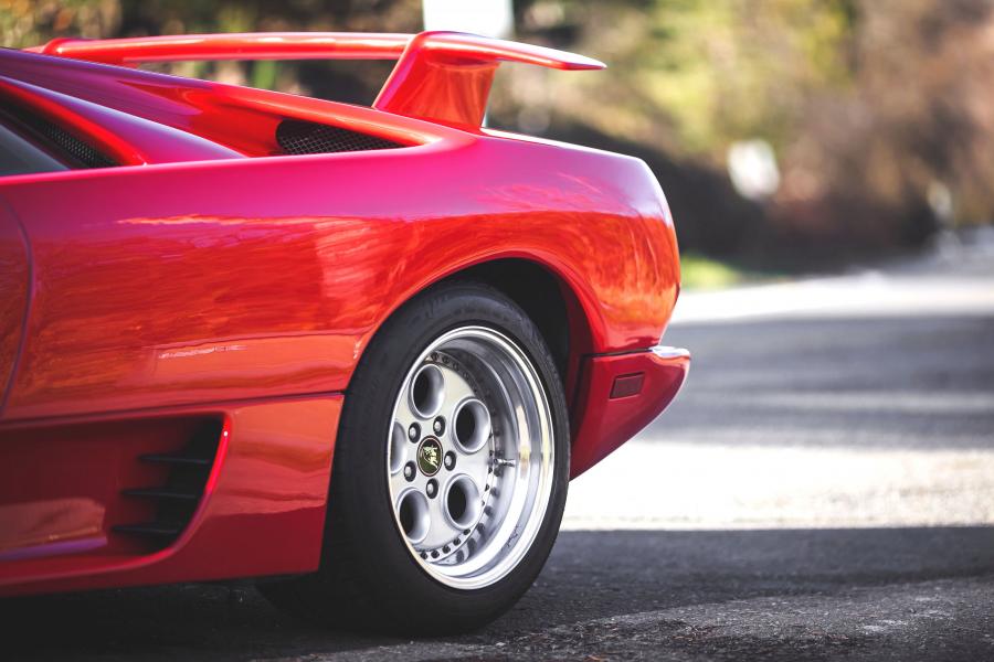 Детали экстерьера Lamborghini Diablo 1990 года  (NA) (фото 24 из 39)